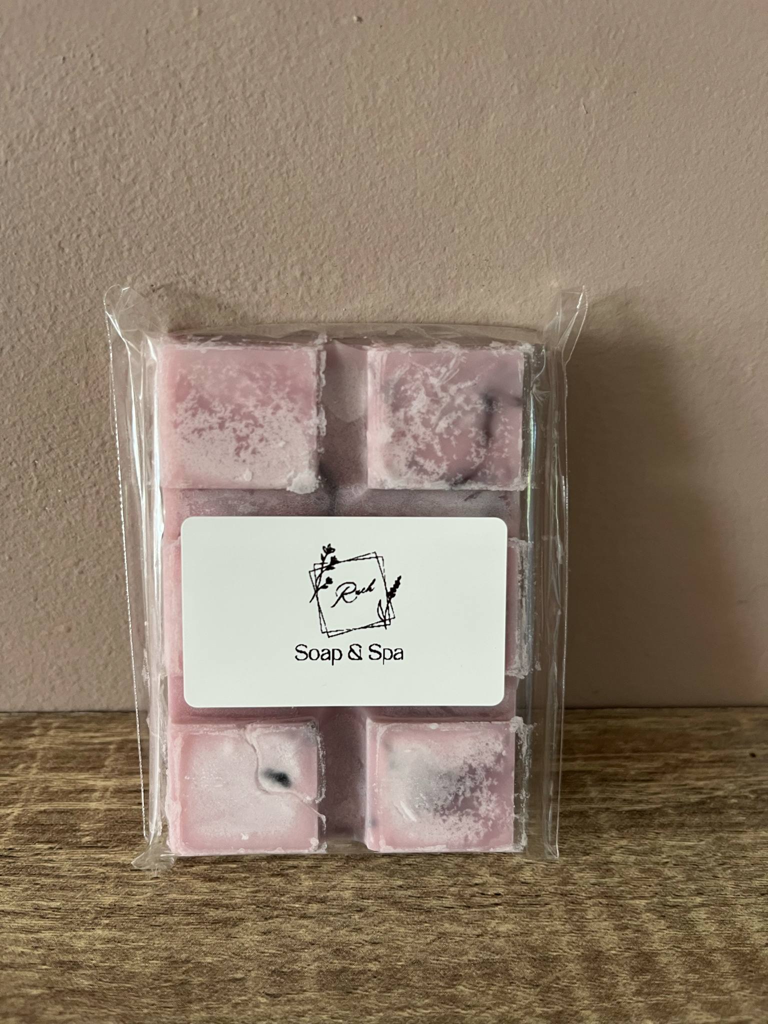 Black Raspberry & Peppercorn